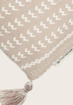Tom Tailor HomeZierkissenhülle Mit Quasten - Overige Accessoires - Shiny White -Syntia Delaney 05eed40c9e5341d69b623b261e5c746a