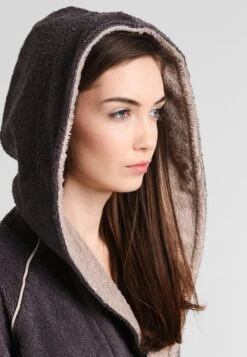 Tom Tailor Wellness - Badjas - Grau -Syntia Delaney 0f6d643b26ab4bacbff59e2c471d83ad