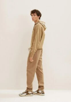 TOM TAILOR Denim Mit Aufgesetzten Tasc - Trainingsbroek - Splashed Clay Beige -Syntia Delaney 22b2c45b37254dac8a2db0436405961b