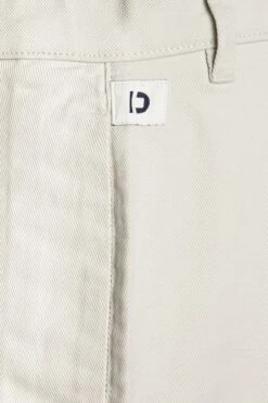 TOM TAILOR Denim Regular- Shorts - White Sand -Syntia Delaney 237d334baa7d44c6ac97526a642fae04