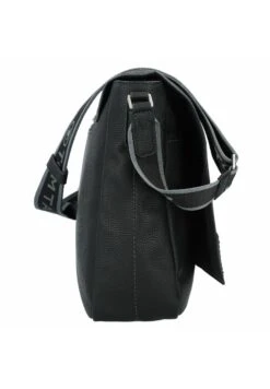 Tom Tailor Finn Messenger 40 Cm - Schoudertas - Black -Syntia Delaney 29f1a11dcc364c8ba12b1f18d2b697f3