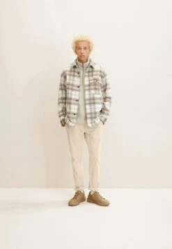 TOM TAILOR Denim Halflange Jas - Off White Beige Big Cosy Check -Syntia Delaney 33e2683b17924e74a8ed44189bd77b2d