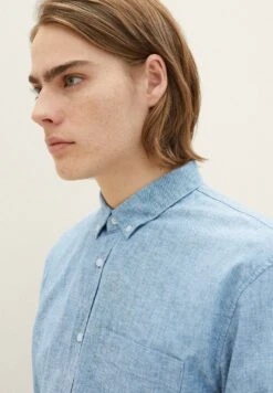 TOM TAILOR Denim Mit Brusttasche - Overhemd - Helsinki Night Blue Chambray -Syntia Delaney 38a30e49b62b4ae9bd9343d347d01ff0