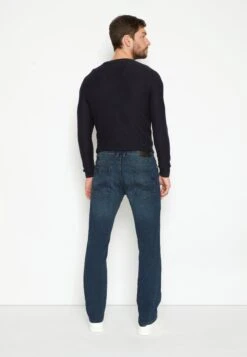 Tom Tailor Marvin - Straight Leg Jeans - Dark-Blue Denim -Syntia Delaney 428c413f7b05446fb8312d8d97eafffe