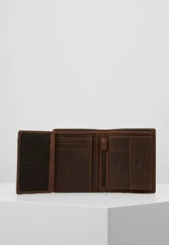 Tom Tailor Portemonnaie Ron - Portemonnee - Brown -Syntia Delaney 7097c54c0c4d41a0a58219b350e95fcb