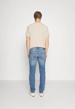 TOM TAILOR Denim Long - Slim Fit Jeans - Mid Stone Wash Denim -Syntia Delaney 7d5ef49b87904b1a99bbe3b12542c02d