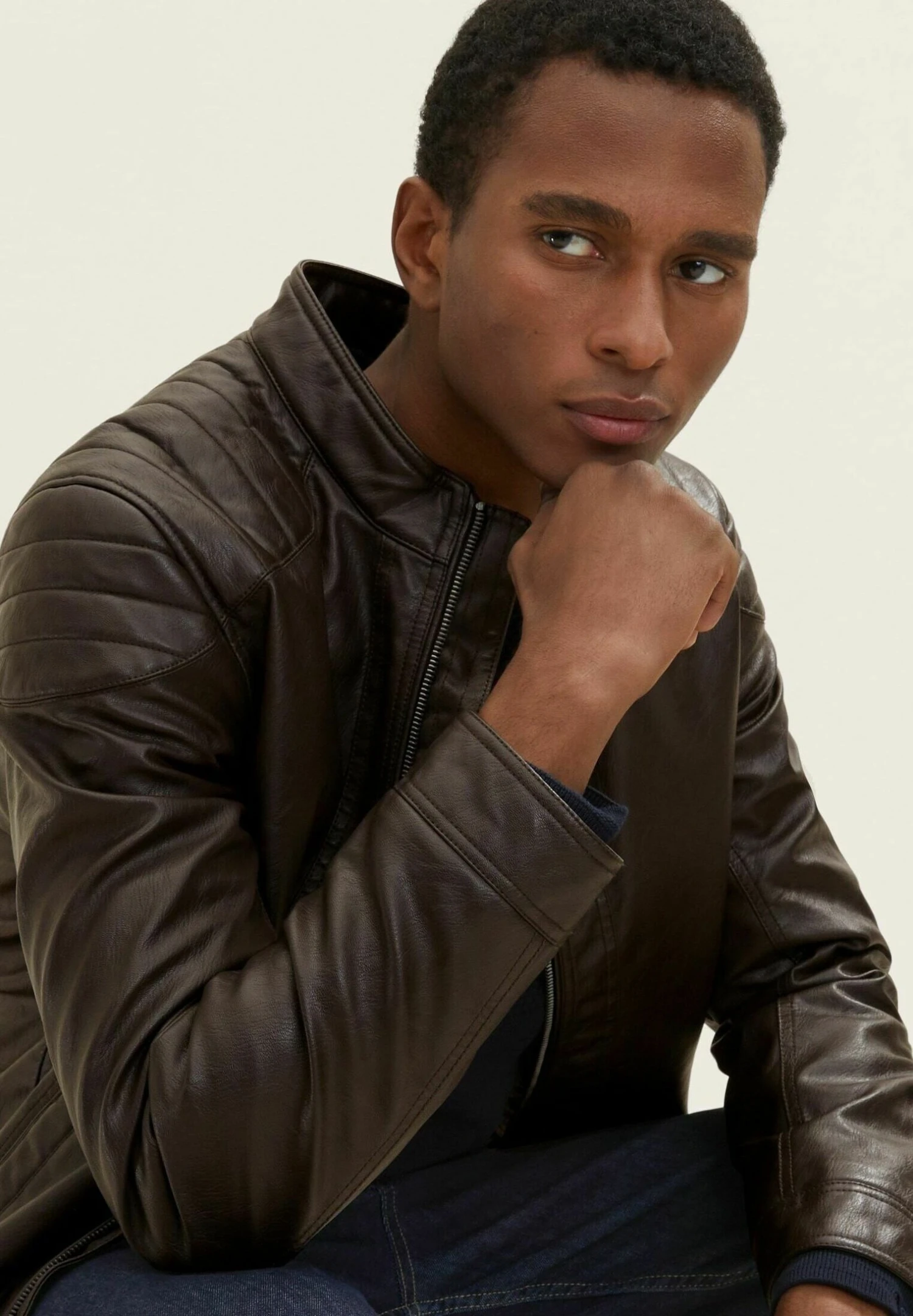 Tom Tailor Imitatieleren Jas - Espresso Brown Fake Leather 6 Tom Tailor Imitatieleren Jas - Espresso Brown Fake Leather - Afbeelding 4