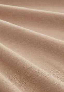 Tom Tailor Mit Print - T-Shirt Print - Desert Fawn -Syntia Delaney b4e8f83c3b364e80836babe8319a335d