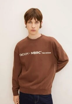 TOM TAILOR Denim Mit Logo Print  - Sweater - Light Wood Brown -Syntia Delaney bc738b7815784b55a3484a647881d314