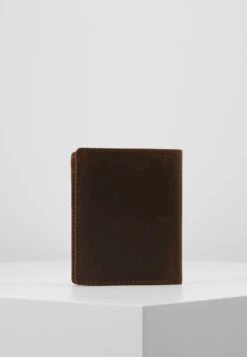 Tom Tailor Portemonnaie Ron - Portemonnee - Brown -Syntia Delaney c75f0587f8ce47779b387d9567d79a76