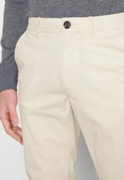 Tom Tailor Washed Slim - Chino - Creme -Syntia Delaney e9157cc4162a459796ca6c88851f9b85