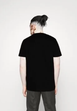 TOM TAILOR Denim Chest- T-Shirt Print - Black -Syntia Delaney f048d81e163d46cd8cbce2840fd5b7f8