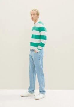 TOM TAILOR Denim Straight Leg Jeans - Clean Bleached Blue Denim -Syntia Delaney fc4a7c739ce34a1da58a0fc8fa35525f